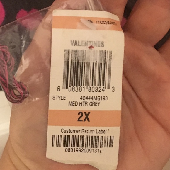 NWT International concepts - Picture 2 of 6